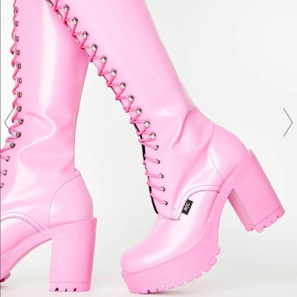 barbie pink boots